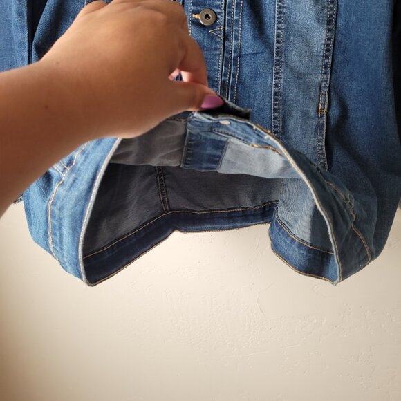 Baccini Medium Wash Jean Jacket - Picture 5 of 8